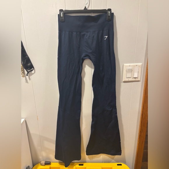 Gymshark Pants - Gymshark Everyday Seamless Women’s Flared Leggings